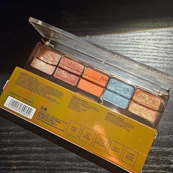 Natasha Denona Holiday Eyeshadow Palette 5 - Picture 2 of 2